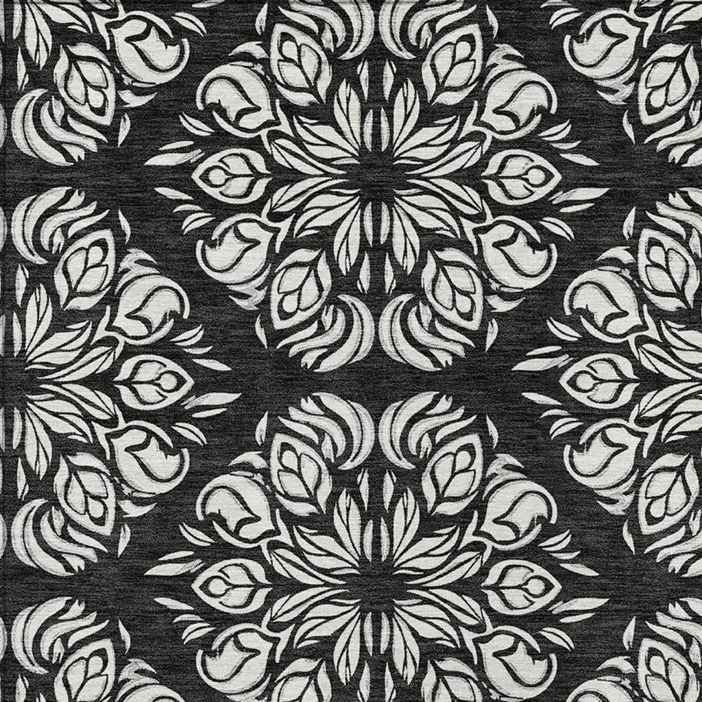 8' X 10' Black And Ivory Damask Washable Indoor Outdoor Area Rug Homeroots Outdoor