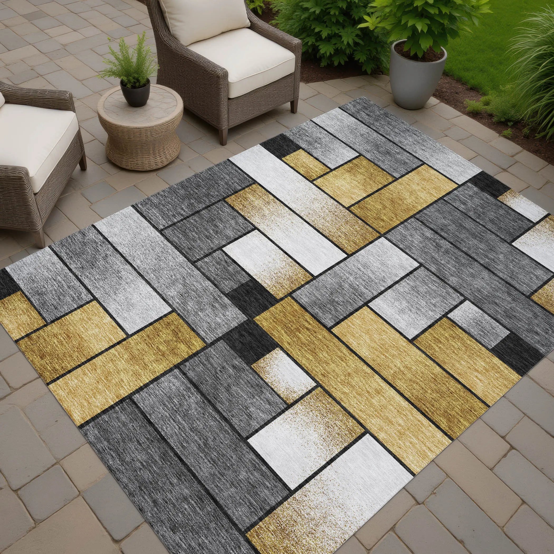 8' X 10' Black And Khaki Geometric Washable Indoor Outdoor Area Rug Homeroots Outdoor