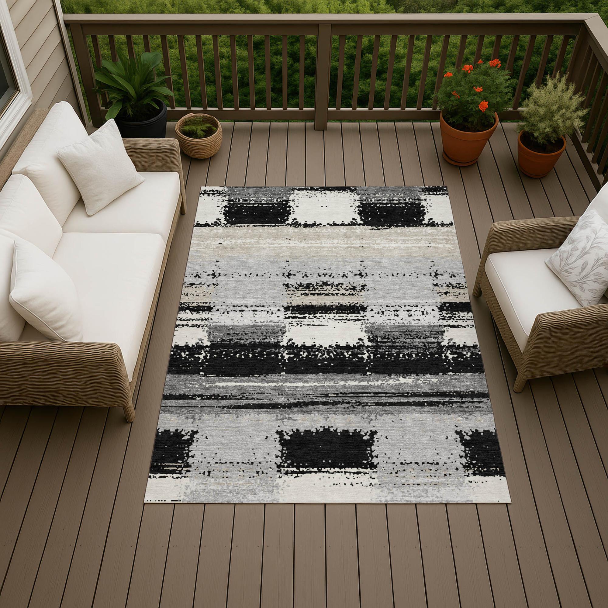 8' X 10' Black And Pewter Geometric Washable Indoor Outdoor Area Rug Homeroots Outdoor