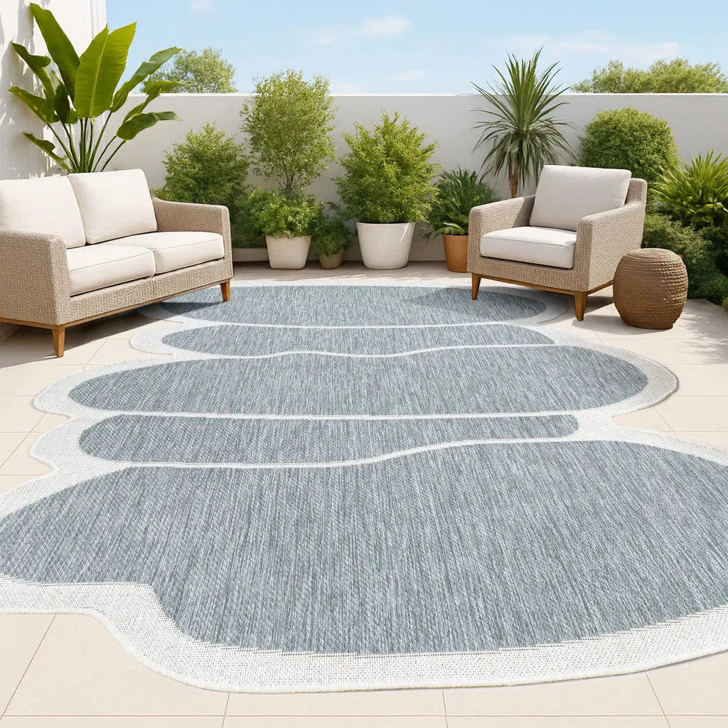 8' X 10' Blue And Cream Medallion Indoor Outdoor Area Rug Homeroots Outdoor
