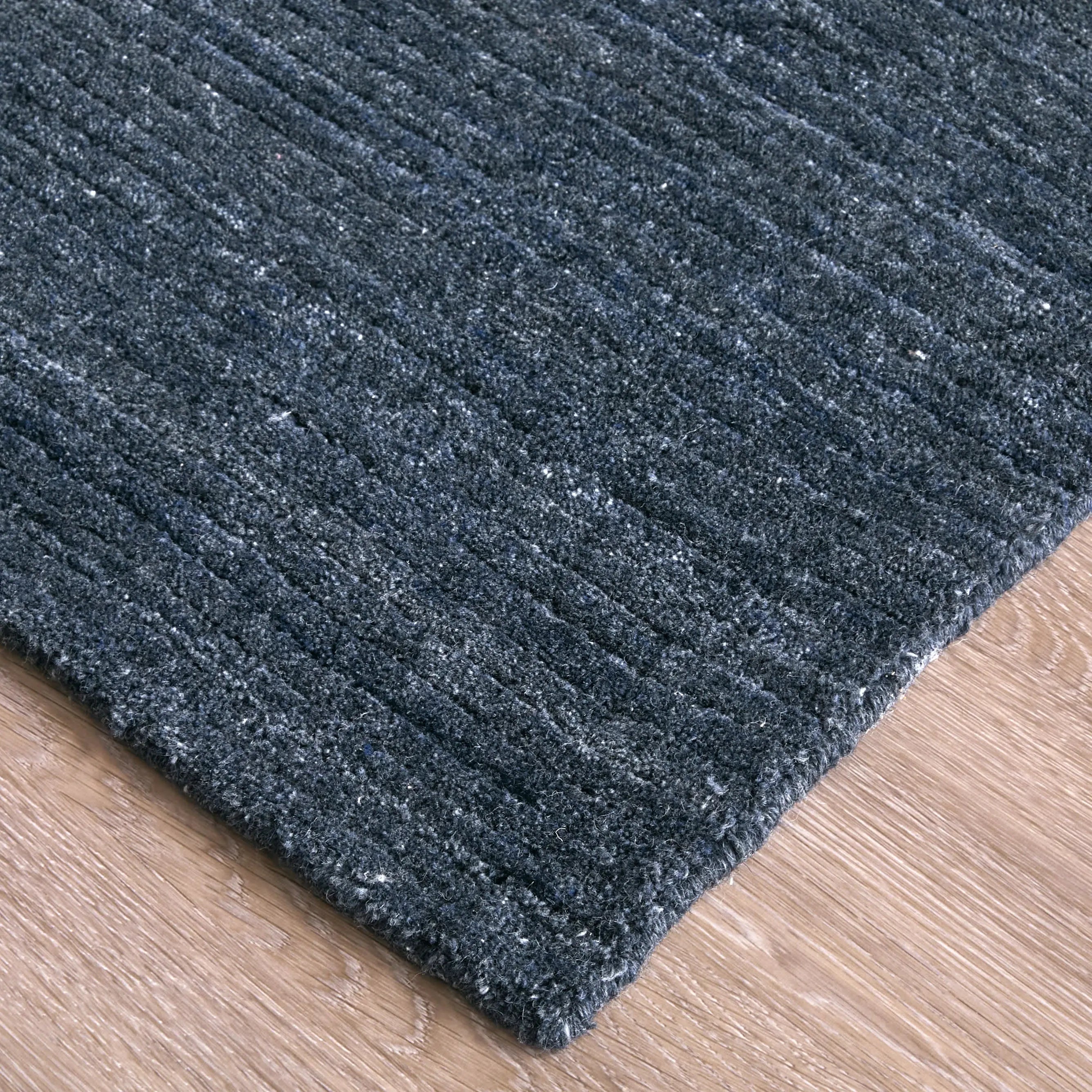 8' X 10' Blue And Gray Hand Woven Distressed Area Rug Homeroots Outdoor