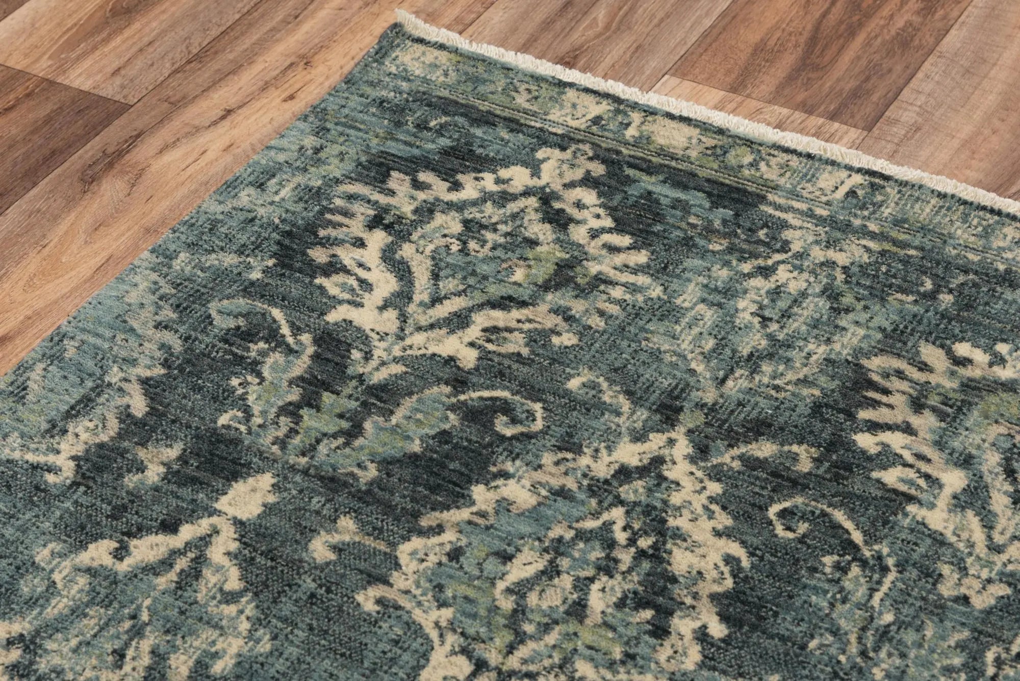 8' X 10' Blue Beige And Ivory Wool Oriental Hand Carved Handmade Area Rug Homeroots Home Decor