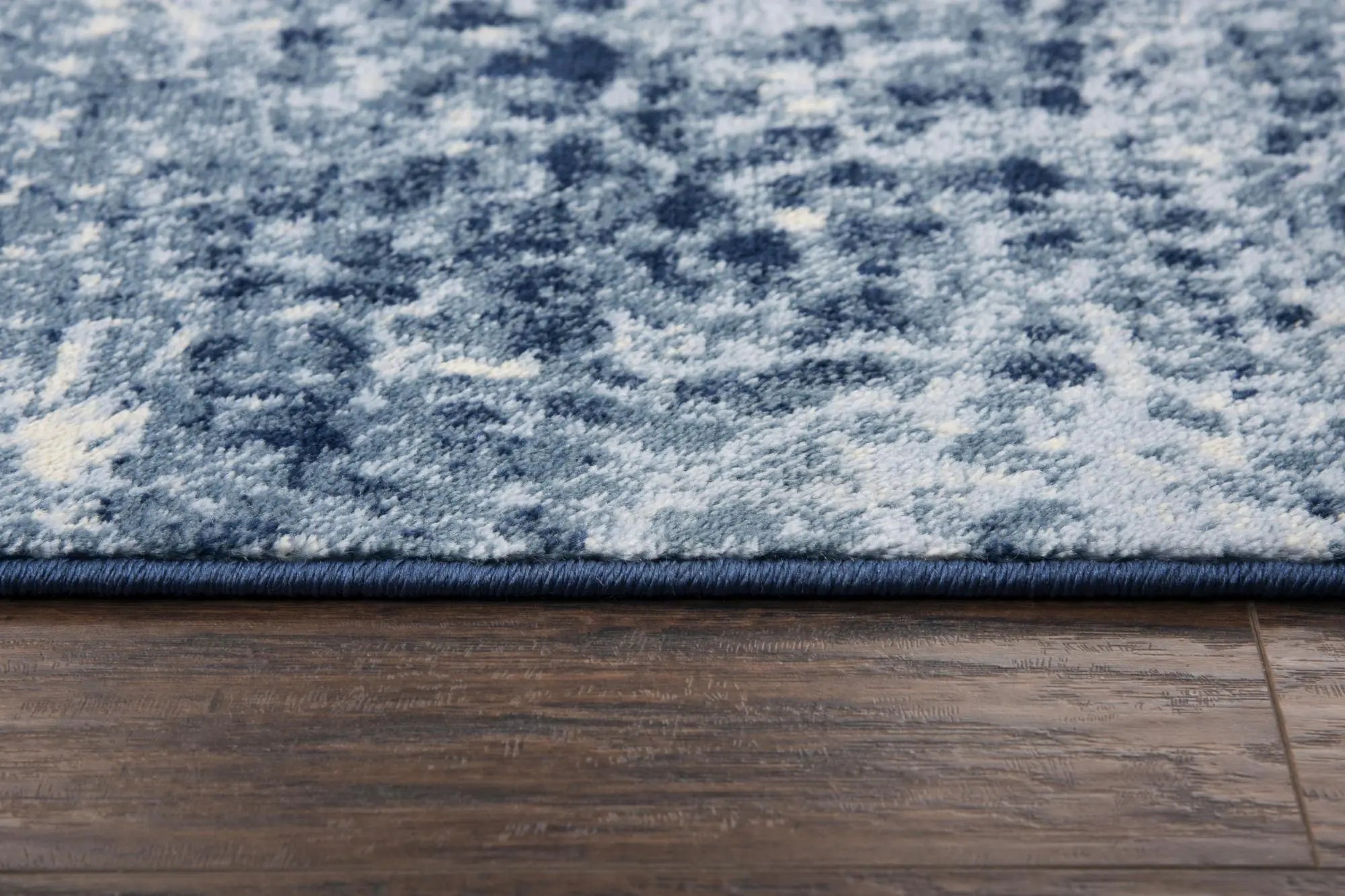 8' X 10' Blue Dark Blue And Ivory Abstract Area Rug Homeroots Home Decor