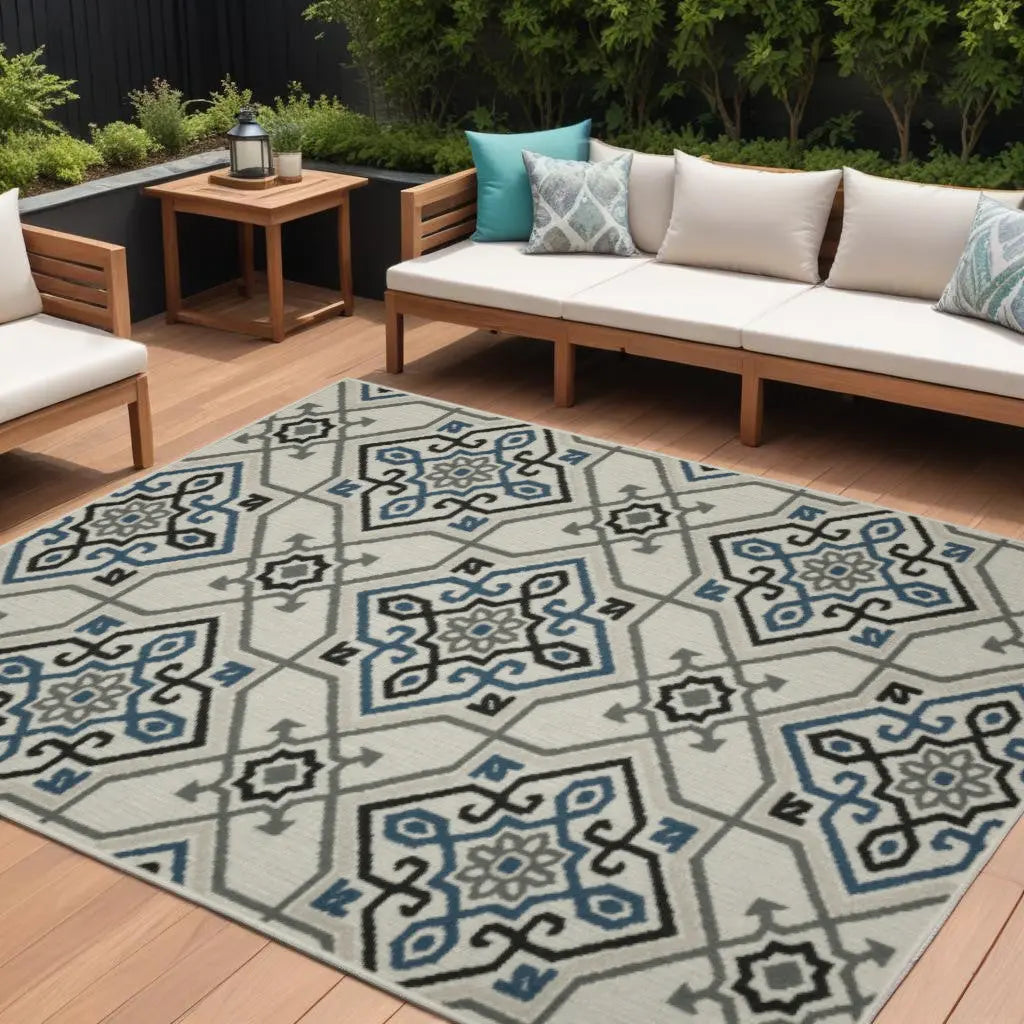 8' X 10' Blue and Beige Oriental Stain Resistant Indoor Outdoor Area Rug Homeroots Outdoor
