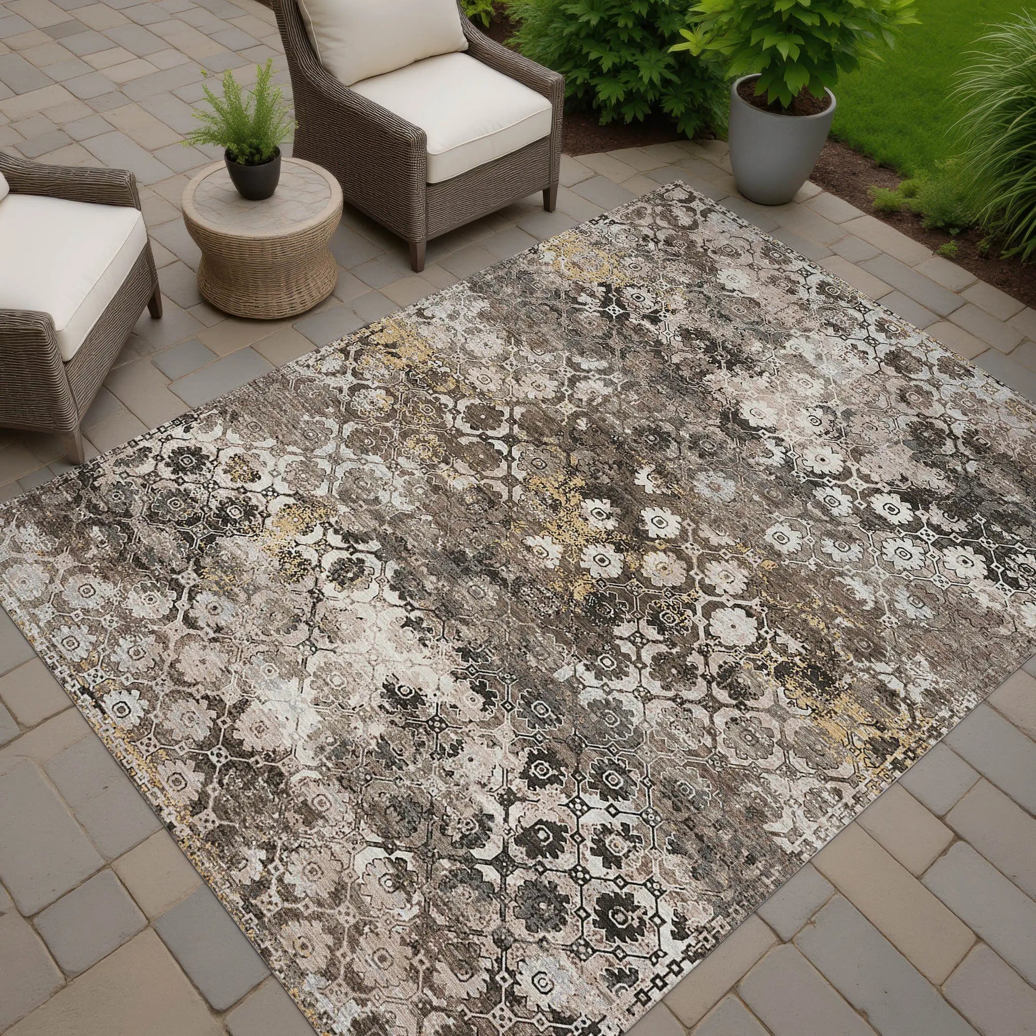 8' X 10' Brown And Beige Abstract Washable Indoor Outdoor Area Rug Homeroots Outdoor