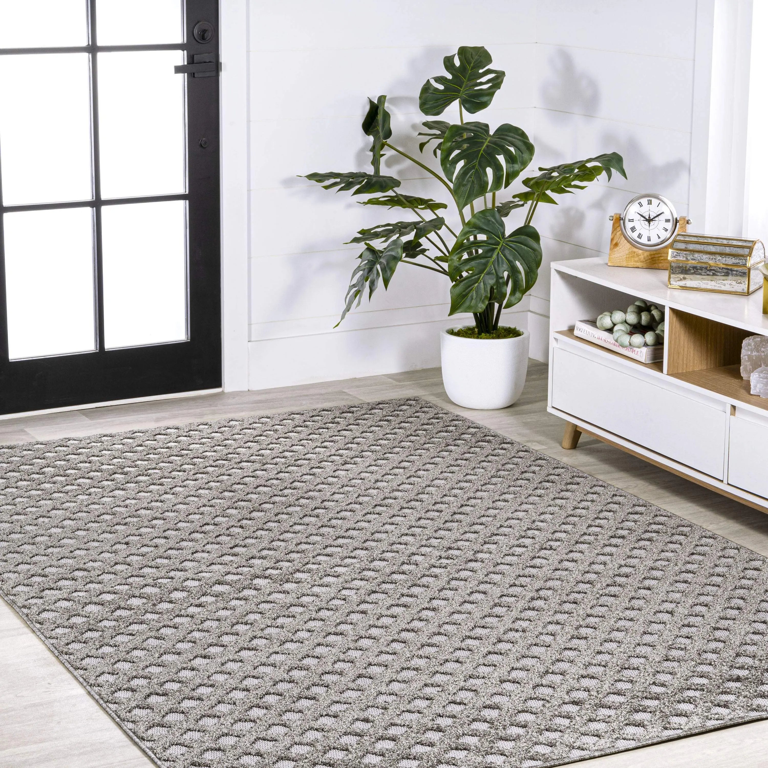 8' X 10' Dark Gray And Ivory Trellis Indoor Outdoor Area Rug - GreatEagleInc