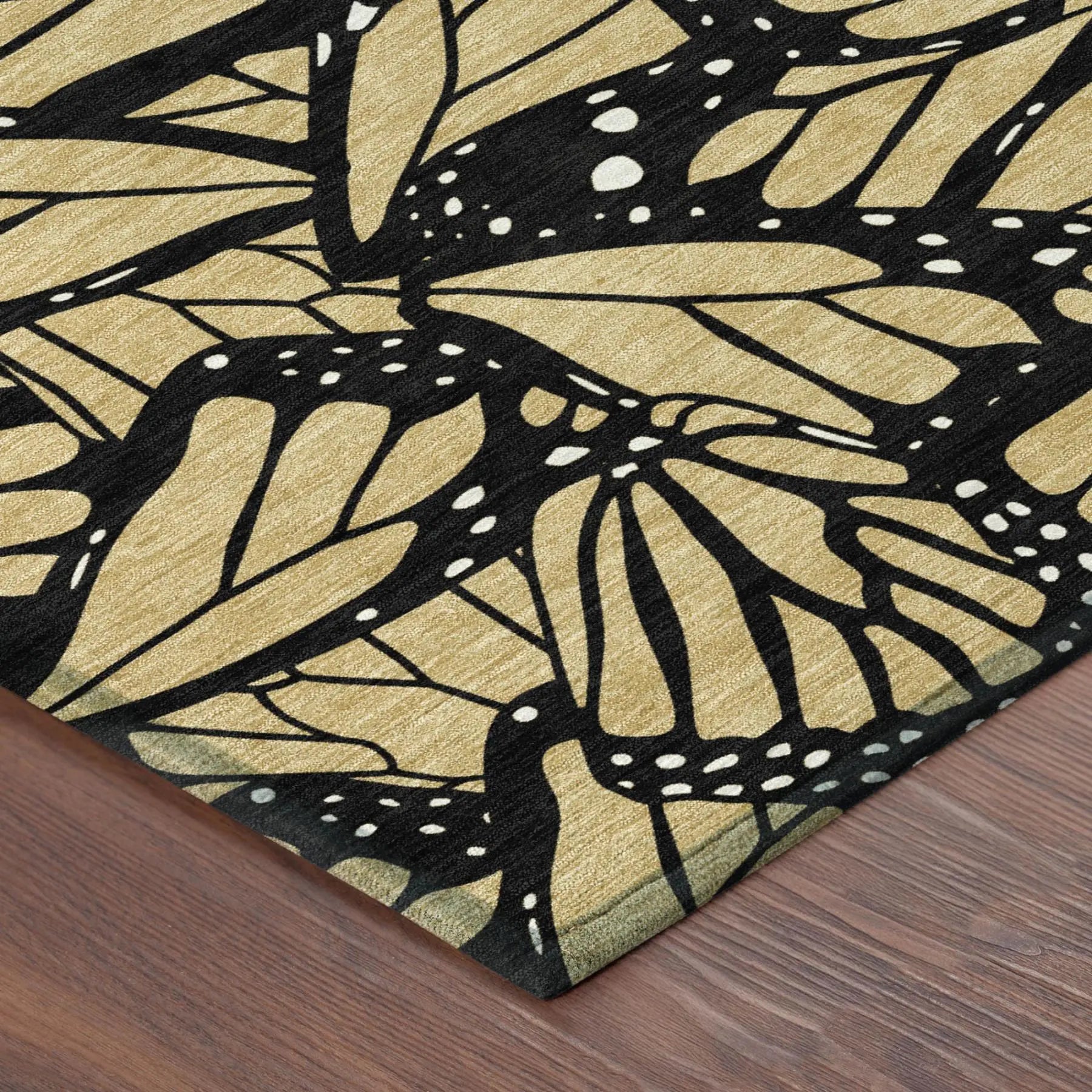 8' X 10' Gold And Black Animal Print Washable Indoor Outdoor Area Rug Homeroots Outdoor