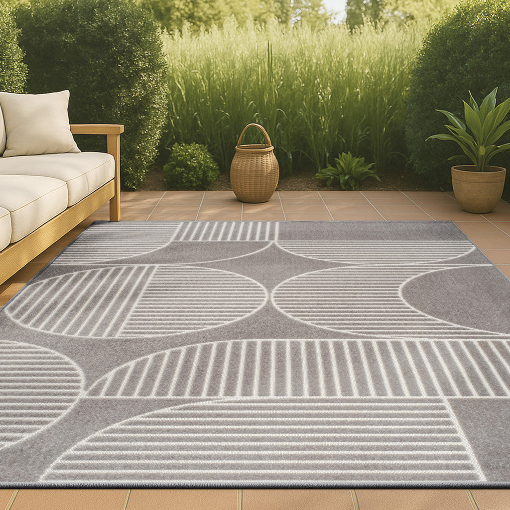 8' X 10' Gray And Cream Striped Indoor Outdoor Area Rug - GreatEagleInc
