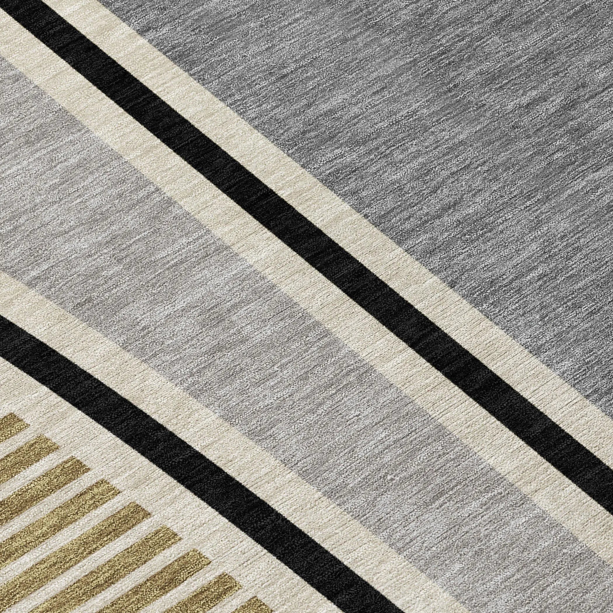 8' X 10' Gray And Silver Geometric Washable Indoor Outdoor Area Rug Homeroots Outdoor