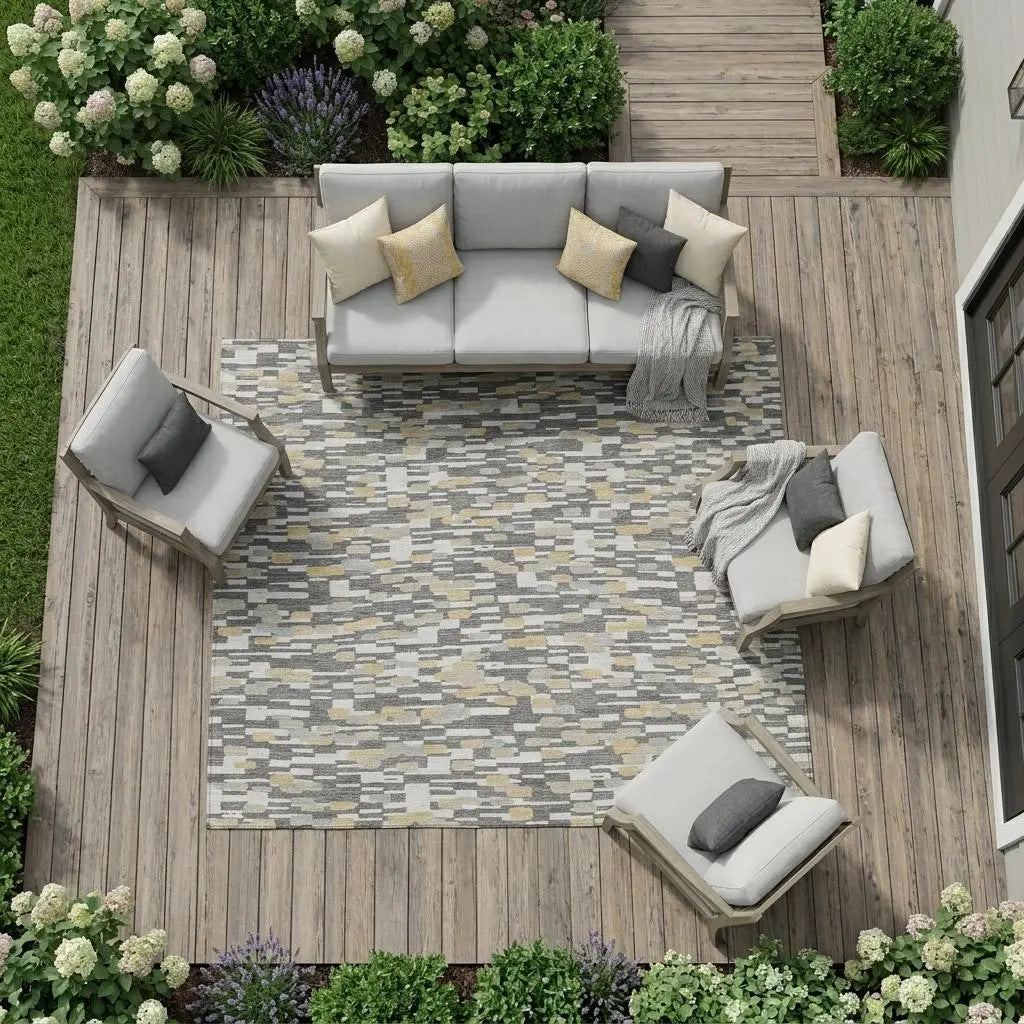 8' X 10' Gray And Silver Geometric Washable Indoor Outdoor Area Rug Homeroots Outdoor