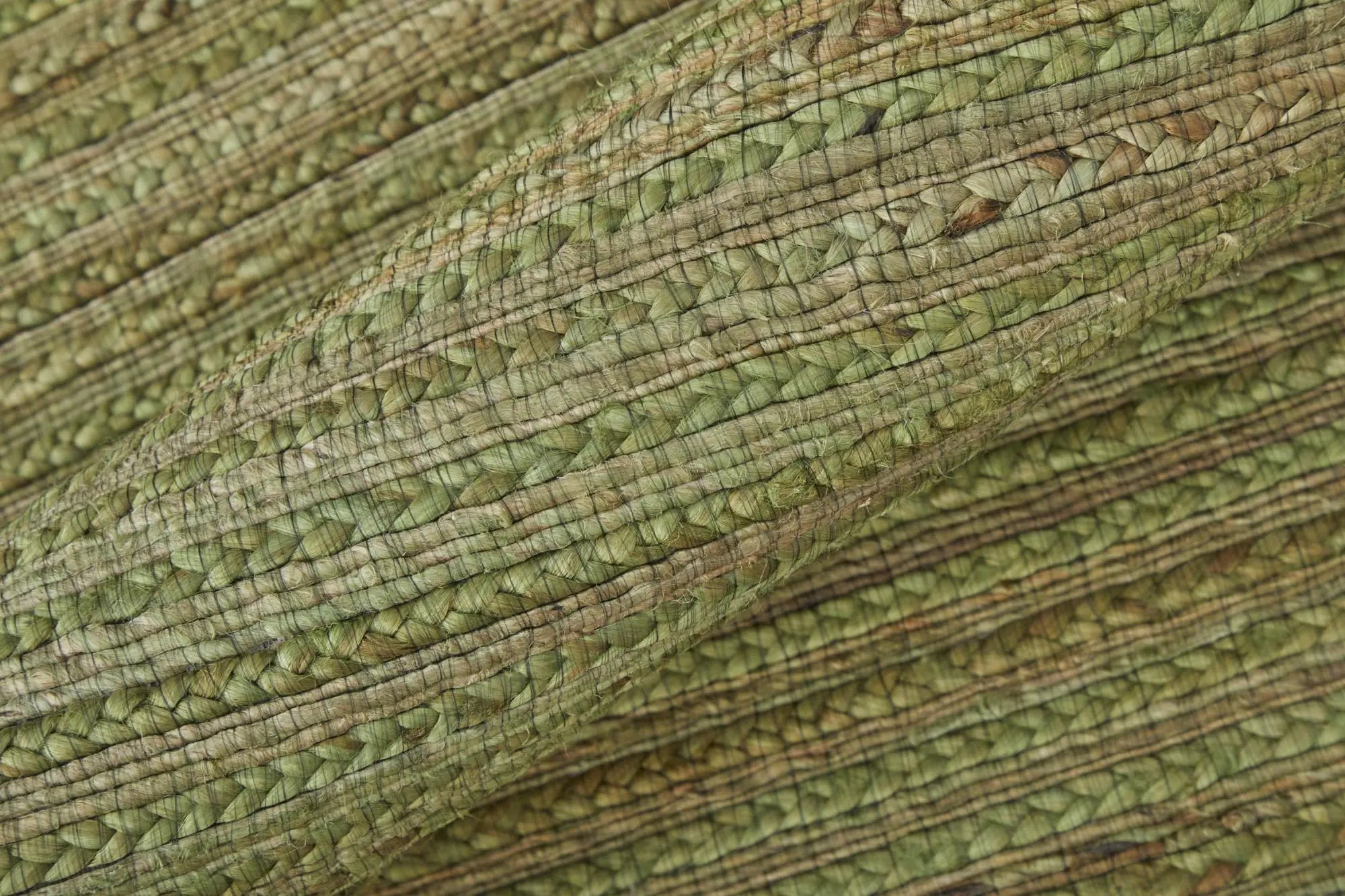 8' X 10' Green And Brown Jute Hand Woven Area Rug With Fringe Homeroots Home Decor