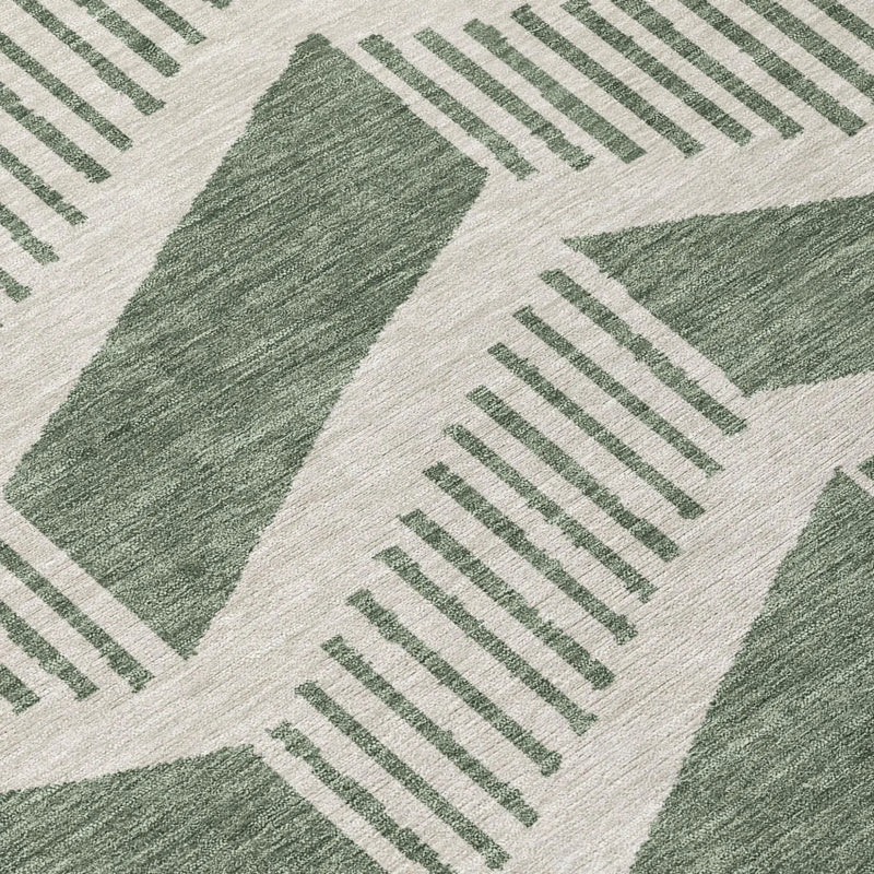 8' X 10' Green And Ivory Geometric Washable Indoor Outdoor Area Rug Homeroots Outdoor