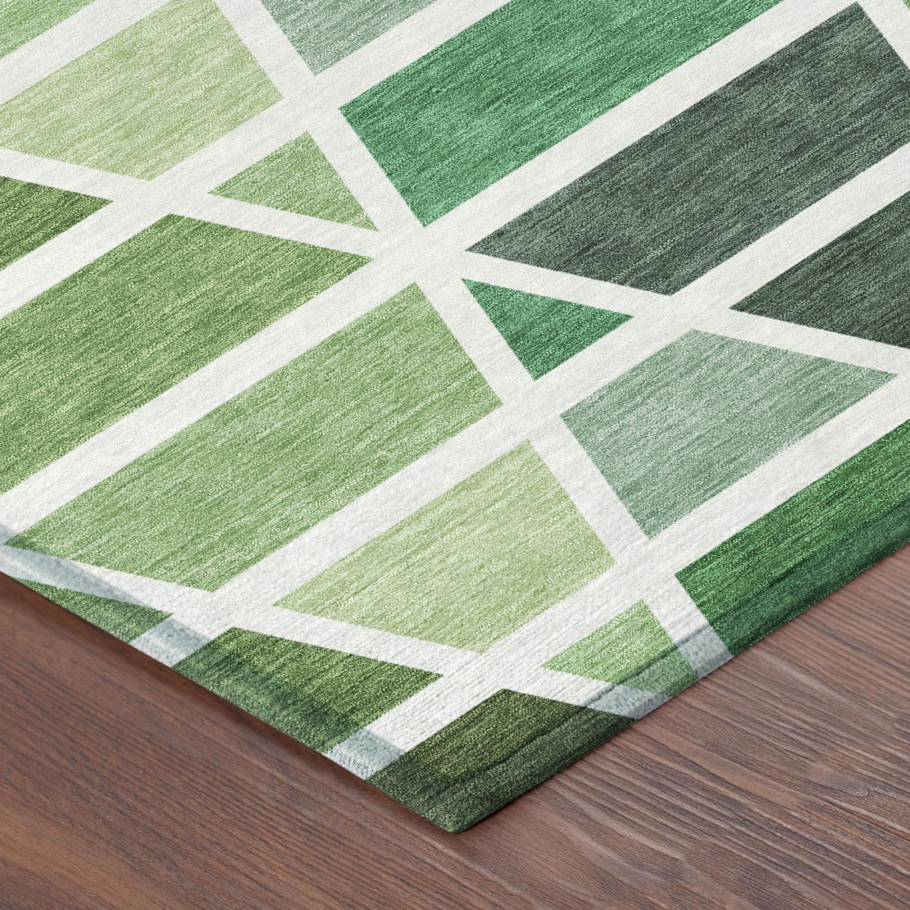 8' X 10' Green And White Geometric Washable Indoor Outdoor Area Rug Homeroots Outdoor