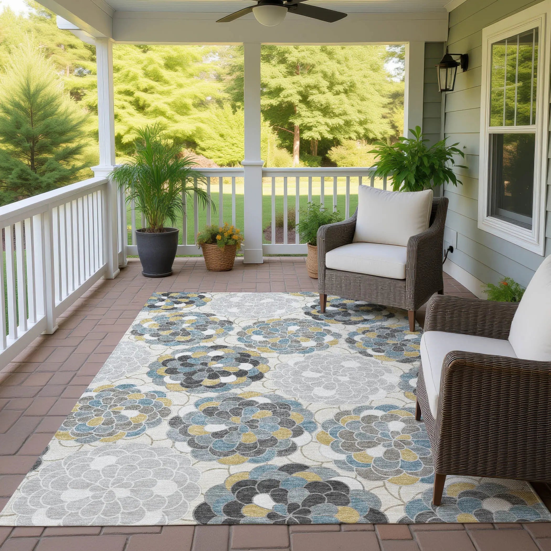 8' X 10' Ivory And Beige Floral Washable Indoor Outdoor Area Rug Homeroots Outdoor