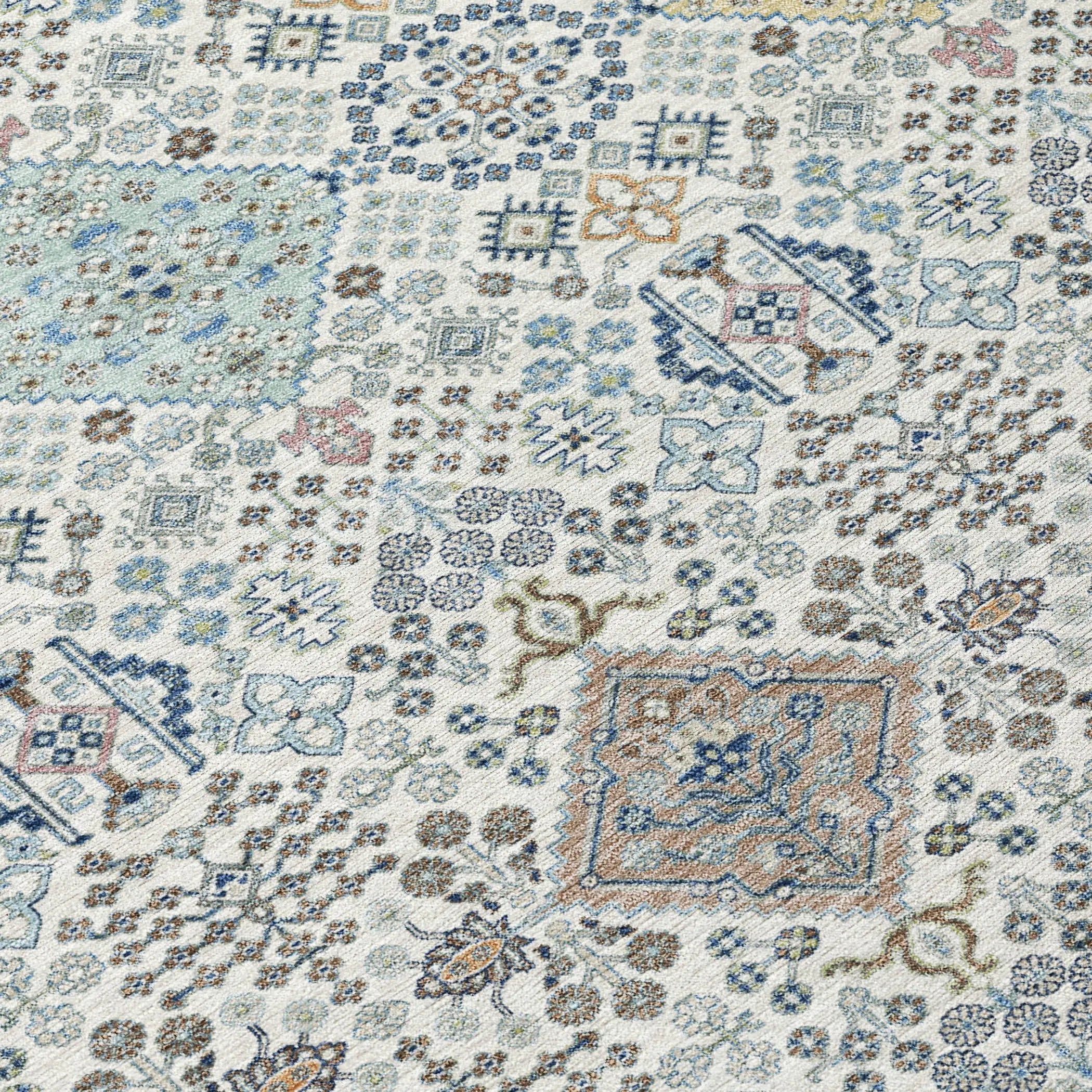 8' X 10' Ivory And Blue Oriental Washable Indoor Outdoor Area Rug Homeroots Outdoor