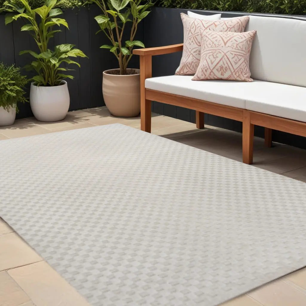 8' X 10' Ivory And Cream Plaid Indoor Outdoor Area Rug Homeroots Outdoor