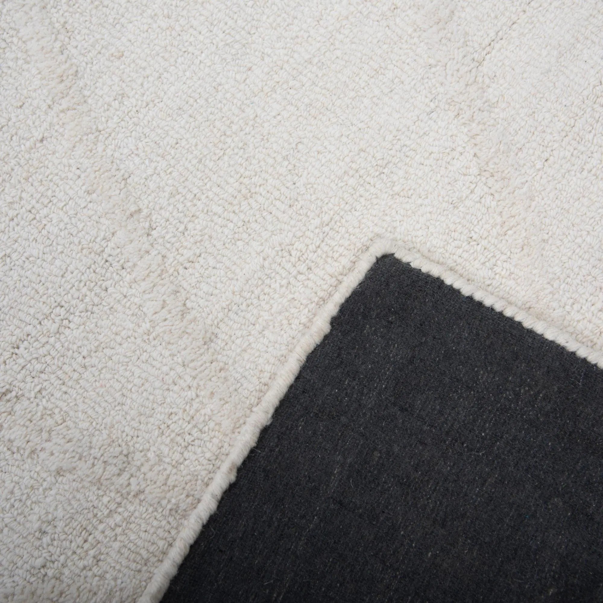 8' X 10' Ivory And Natural Wool Abstract Hand Tufted Area Rug Homeroots Home Decor