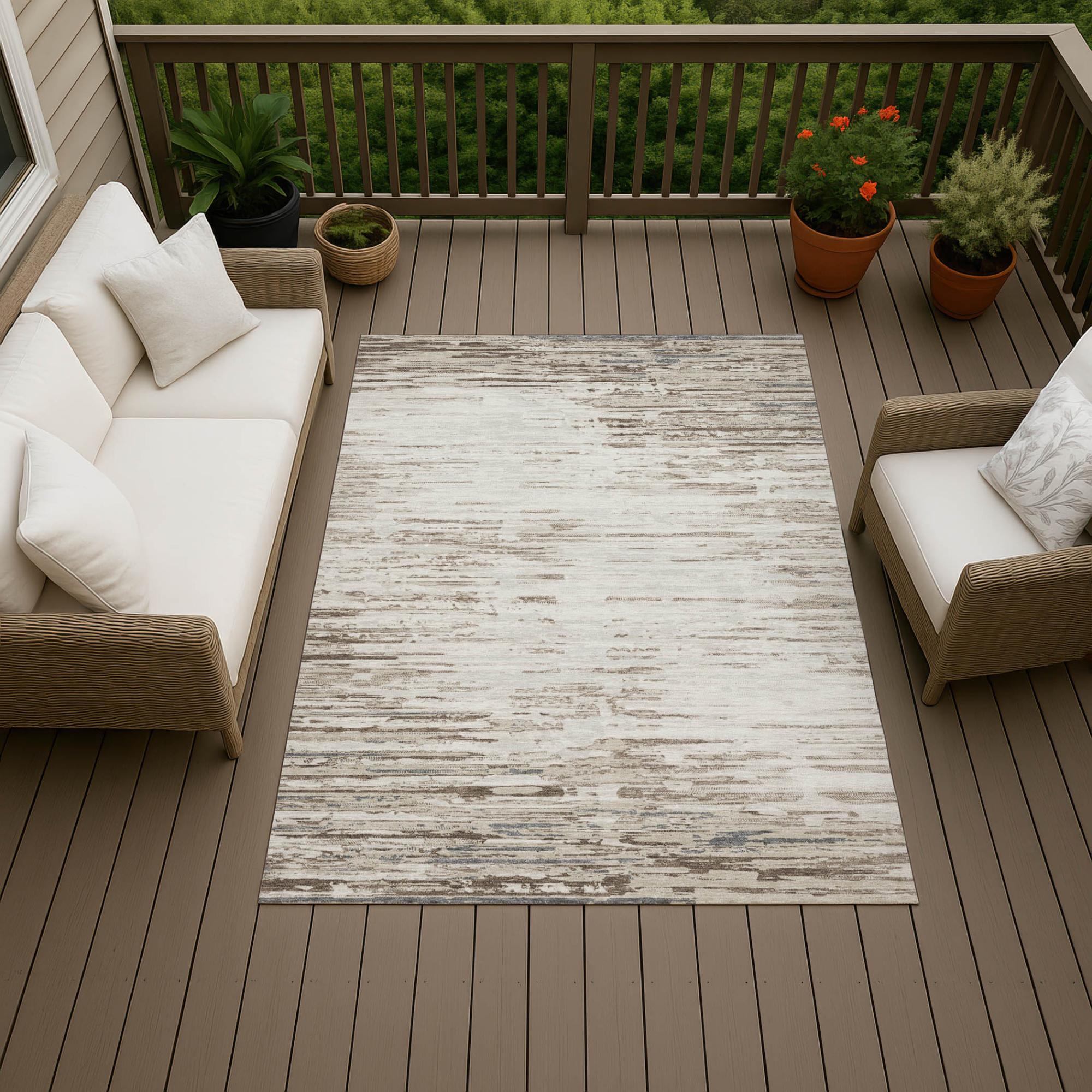 8' X 10' Ivory And Silver Abstract Washable Indoor Outdoor Area Rug Homeroots Outdoor