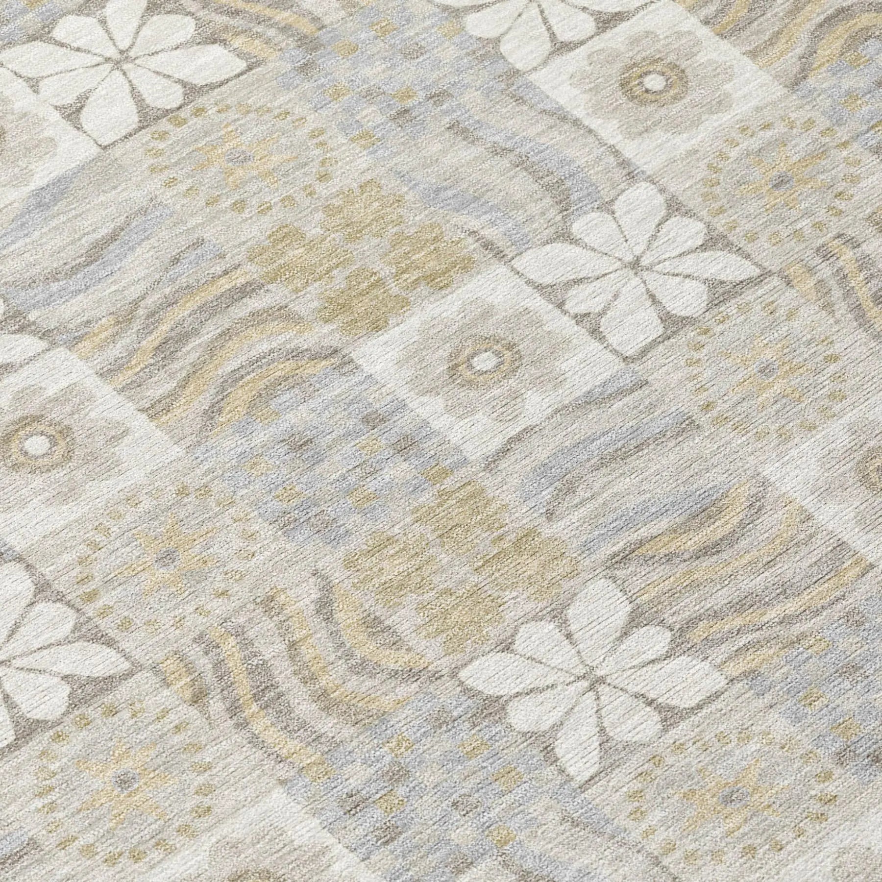 8' X 10' Ivory And Silver Floral Washable Indoor Outdoor Area Rug Homeroots Outdoor