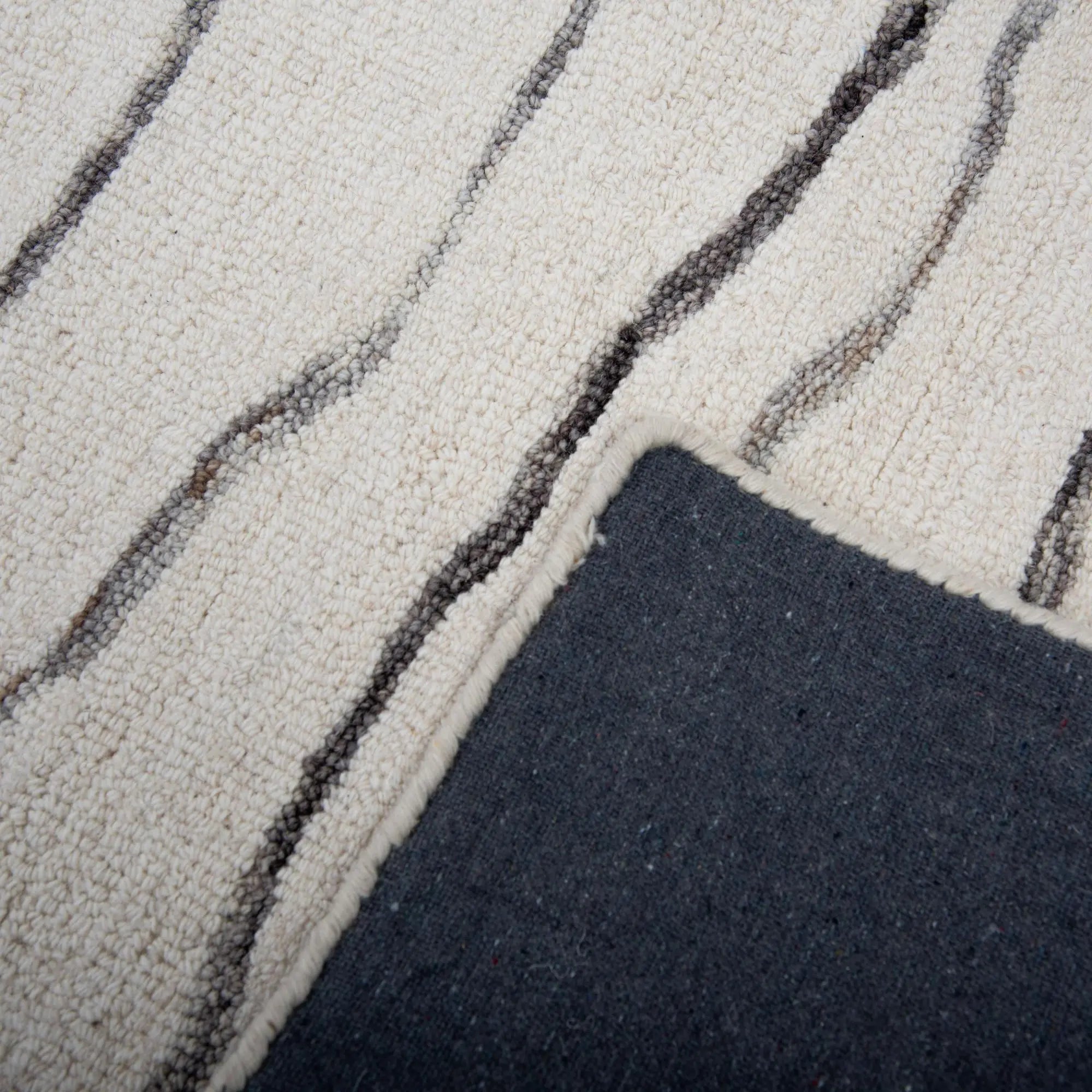 8' X 10' Ivory Black And Gray Wool Striped Hand Tufted Area Rug Homeroots Home Decor