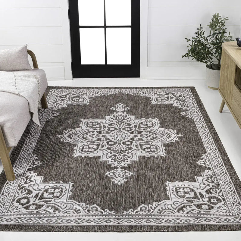 8' X 10' Light Brown And Cream Medallion Indoor Outdoor Area Rug Homeroots Outdoor