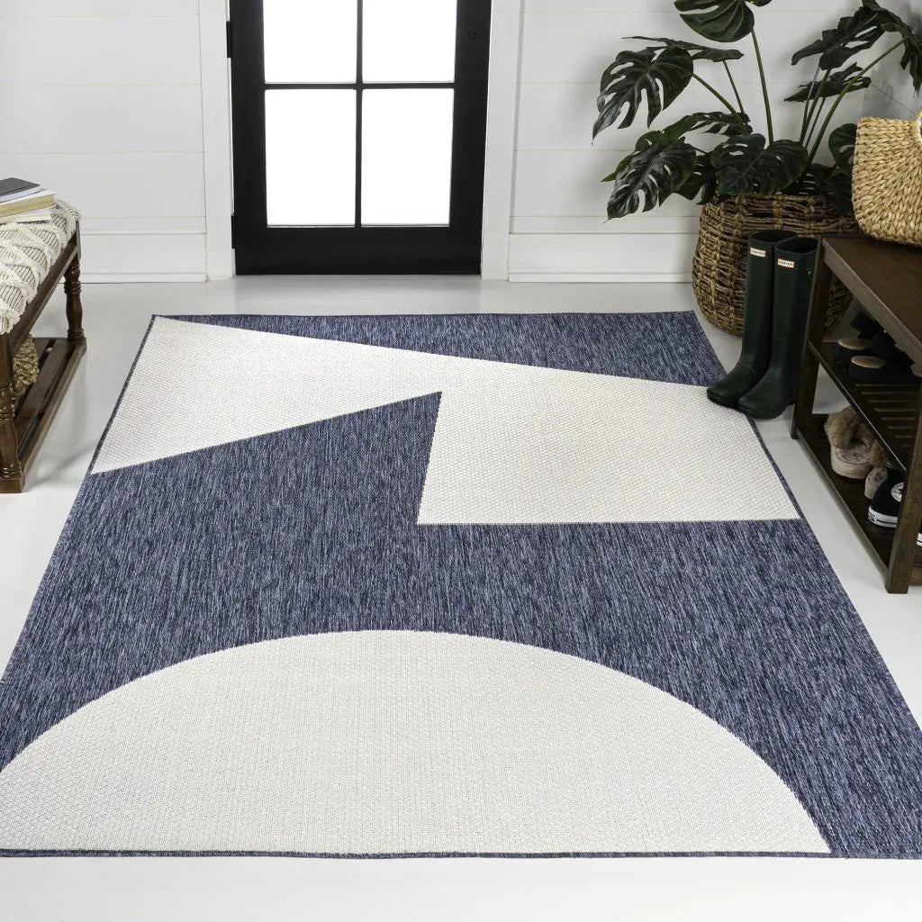 8' X 10' Navy Blue And Cream Geometric Indoor Outdoor Area Rug Homeroots Outdoor
