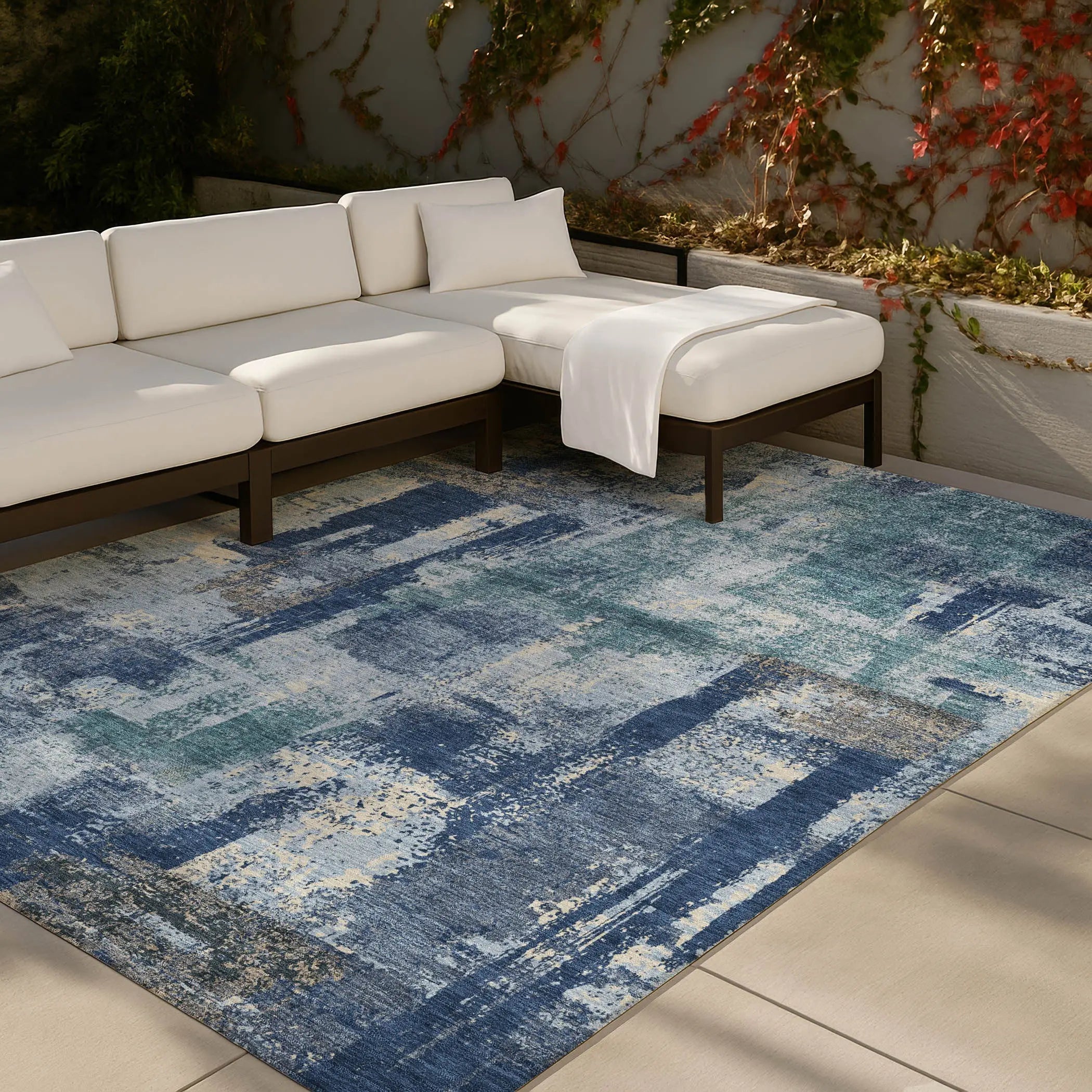 8' X 10' Navy Blue And Ivory Abstract Washable Indoor Outdoor Area Rug Homeroots Outdoor
