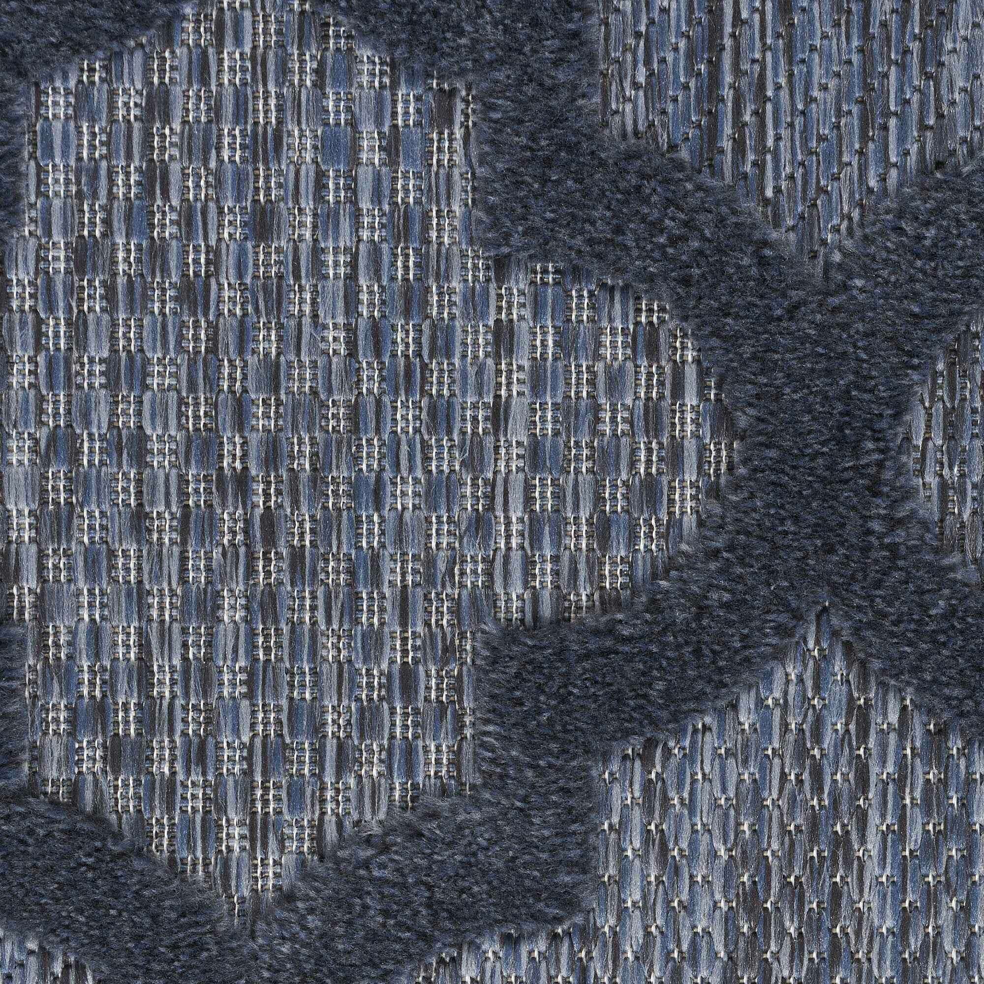302725887