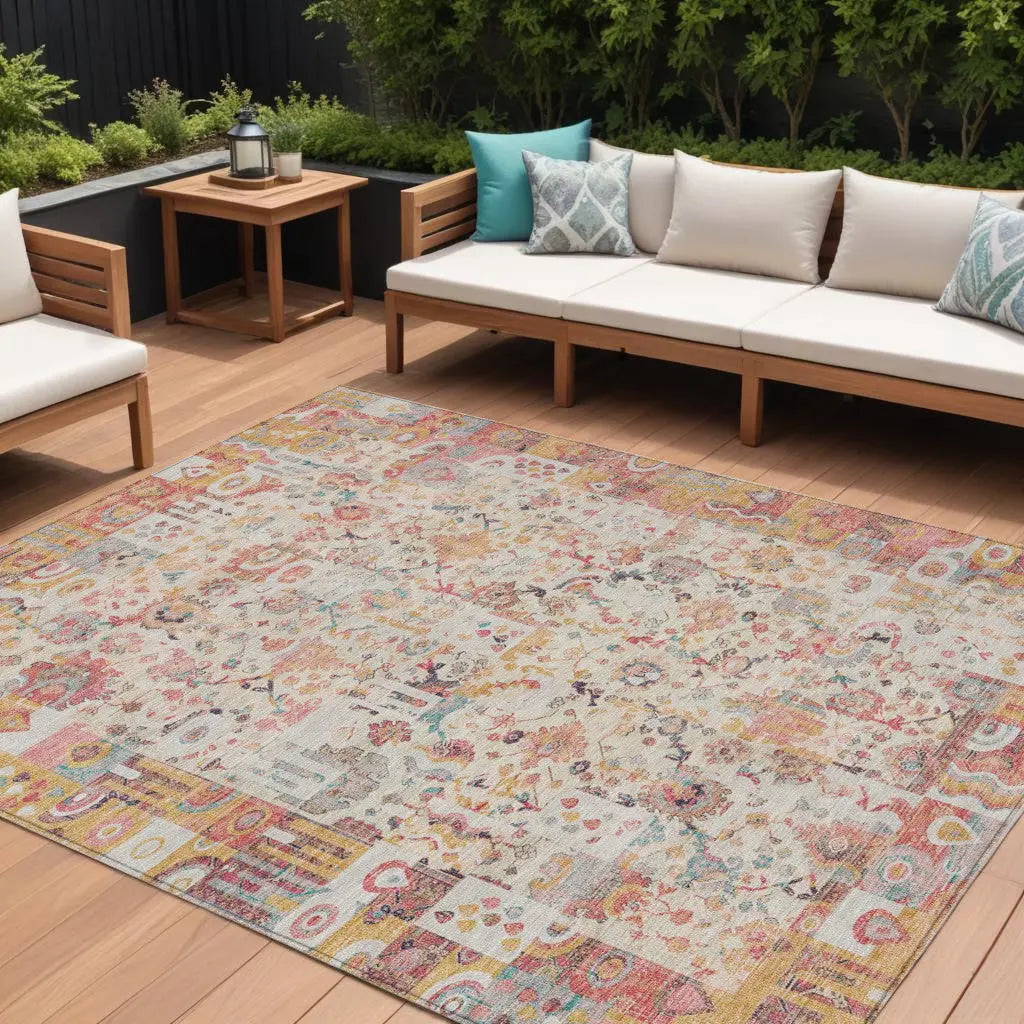 8' X 10' Pink And Ivory Patchwork Washable Indoor Outdoor Area Rug Homeroots Outdoor