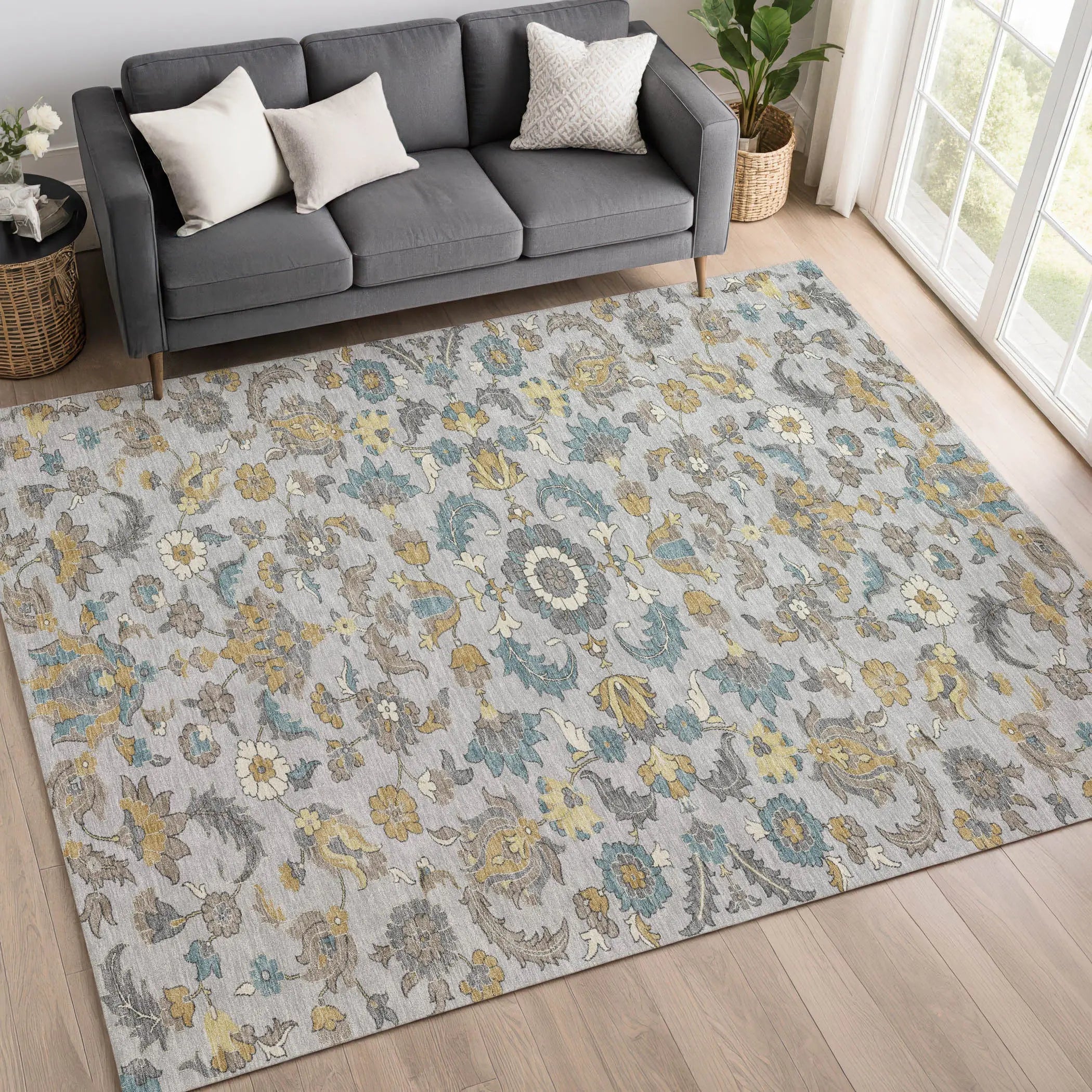 8' X 10' Silver And Gray Floral Medallion Washable Indoor Outdoor Area Rug Homeroots Outdoor
