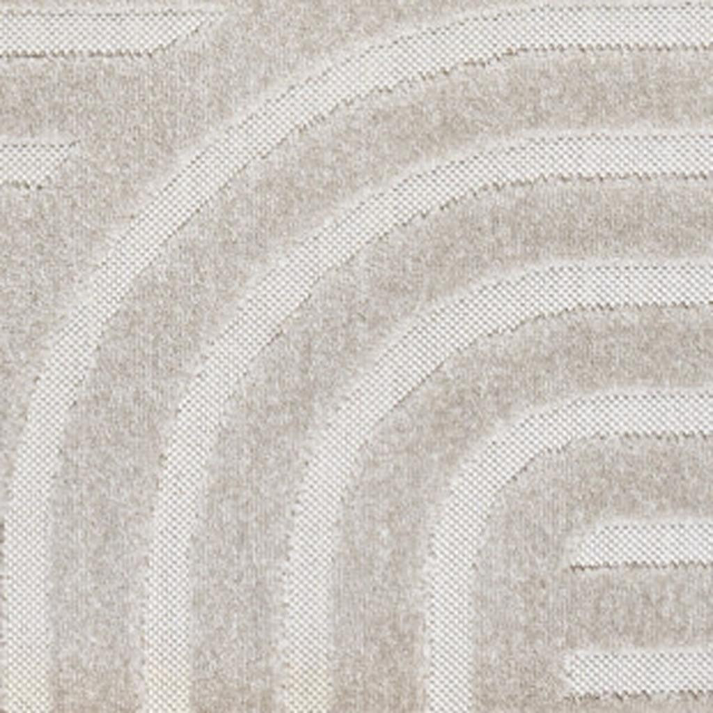 8' X 10' White And Cream Striped Indoor Outdoor Area Rug - GreatEagleInc