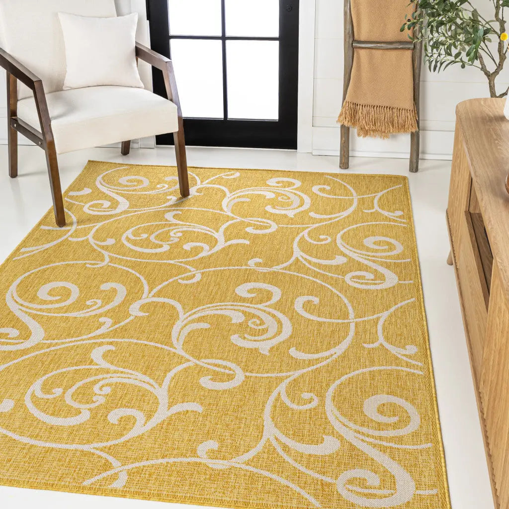 8' X 10' Yellow And Cream Floral Indoor Outdoor Area Rug Homeroots Outdoor