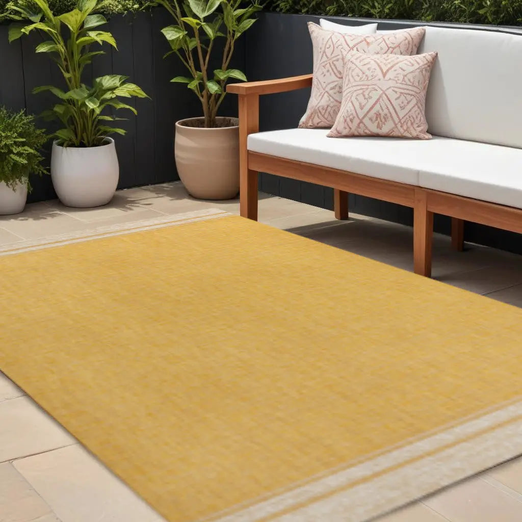 8' X 10' Yellow And Cream Indoor Outdoor Area Rug Homeroots Outdoor