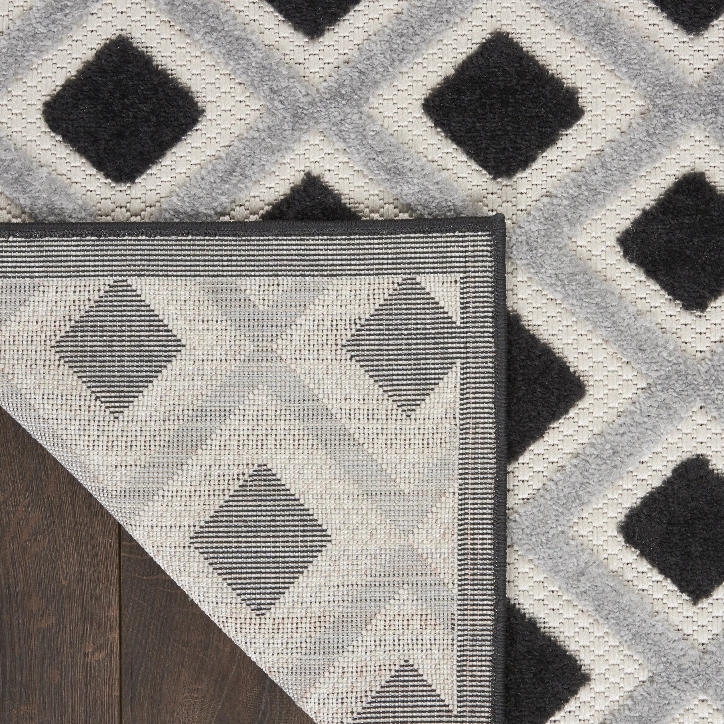 8' X 11' Black And White Geometric Indoor Outdoor Area Rug Homeroots Outdoor
