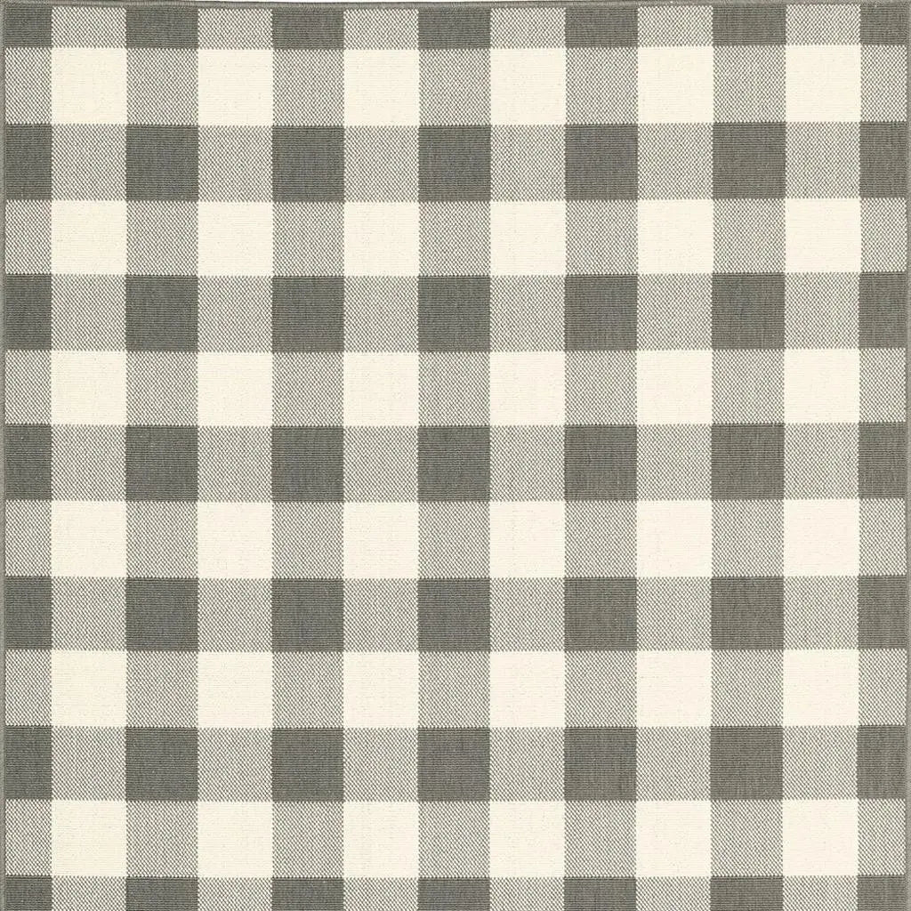 8' X 11' Gray And Ivory Indoor Outdoor Area Rug Homeroots Outdoor