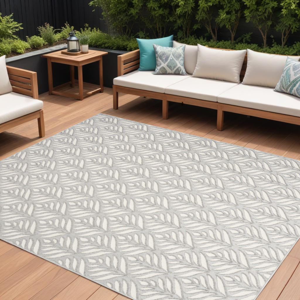 8' X 11' Gray Floral Non Skid Indoor Outdoor Area Rug Homeroots Outdoor