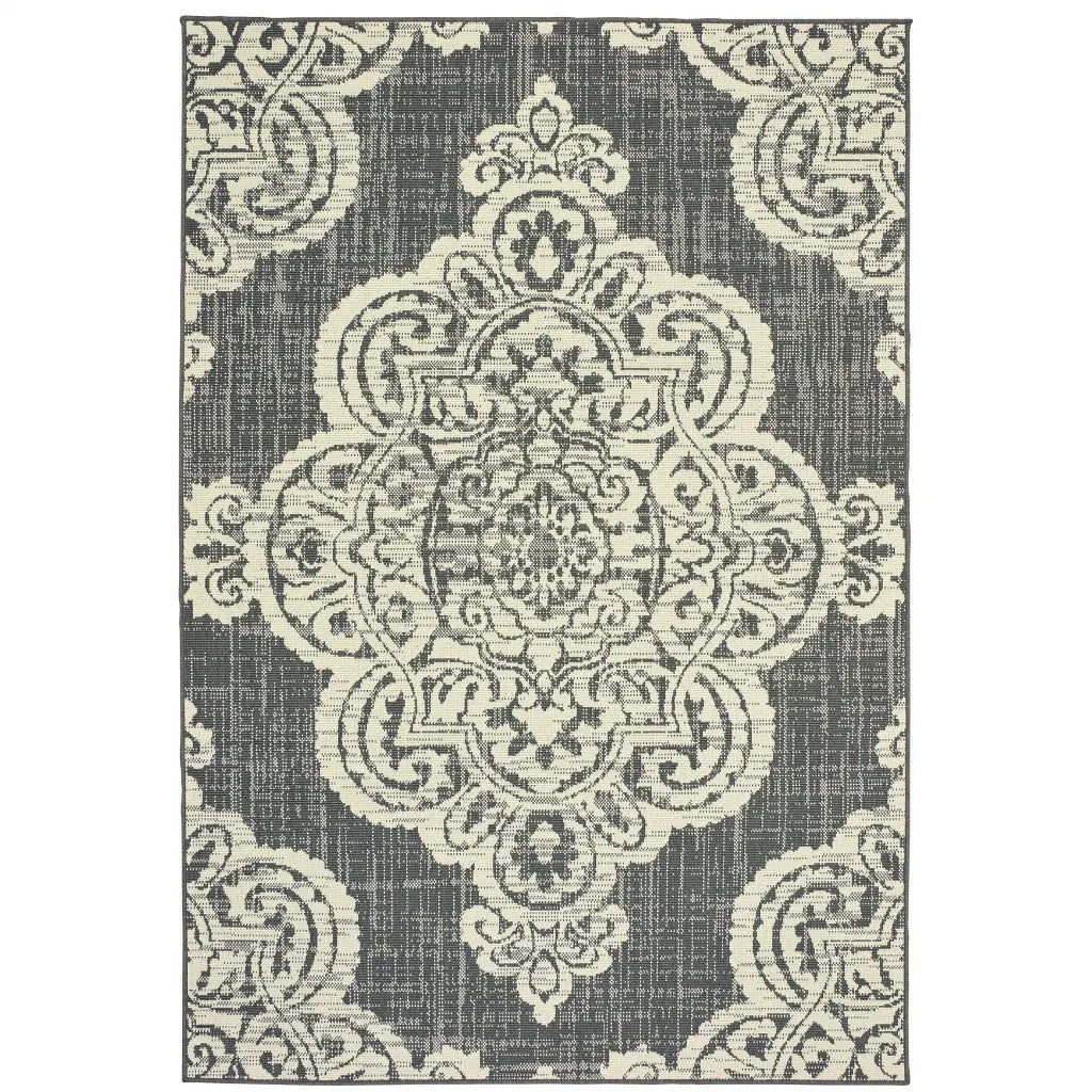 8' X 11' Gray and Ivory Oriental Stain Resistant Indoor Outdoor Area Rug Homeroots Outdoor
