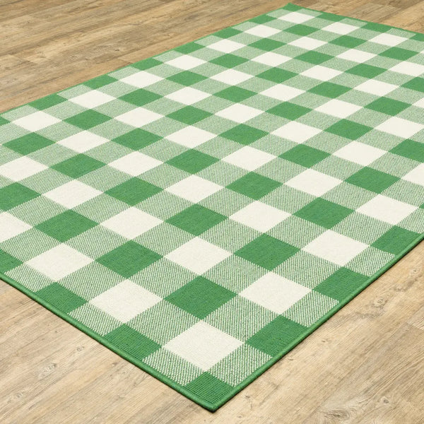 8' X 11' Green and Ivory Geometric Stain Resistant Indoor Outdoor Area Rug Homeroots Outdoor