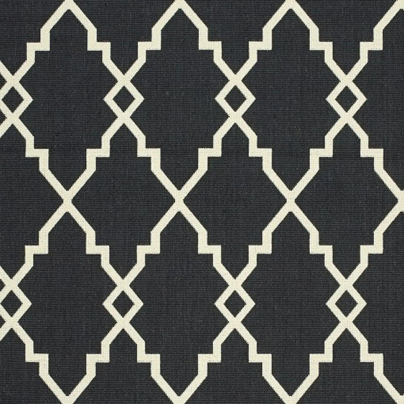 8' X 13' Black And Ivory Indoor Outdoor Area Rug Homeroots Outdoor