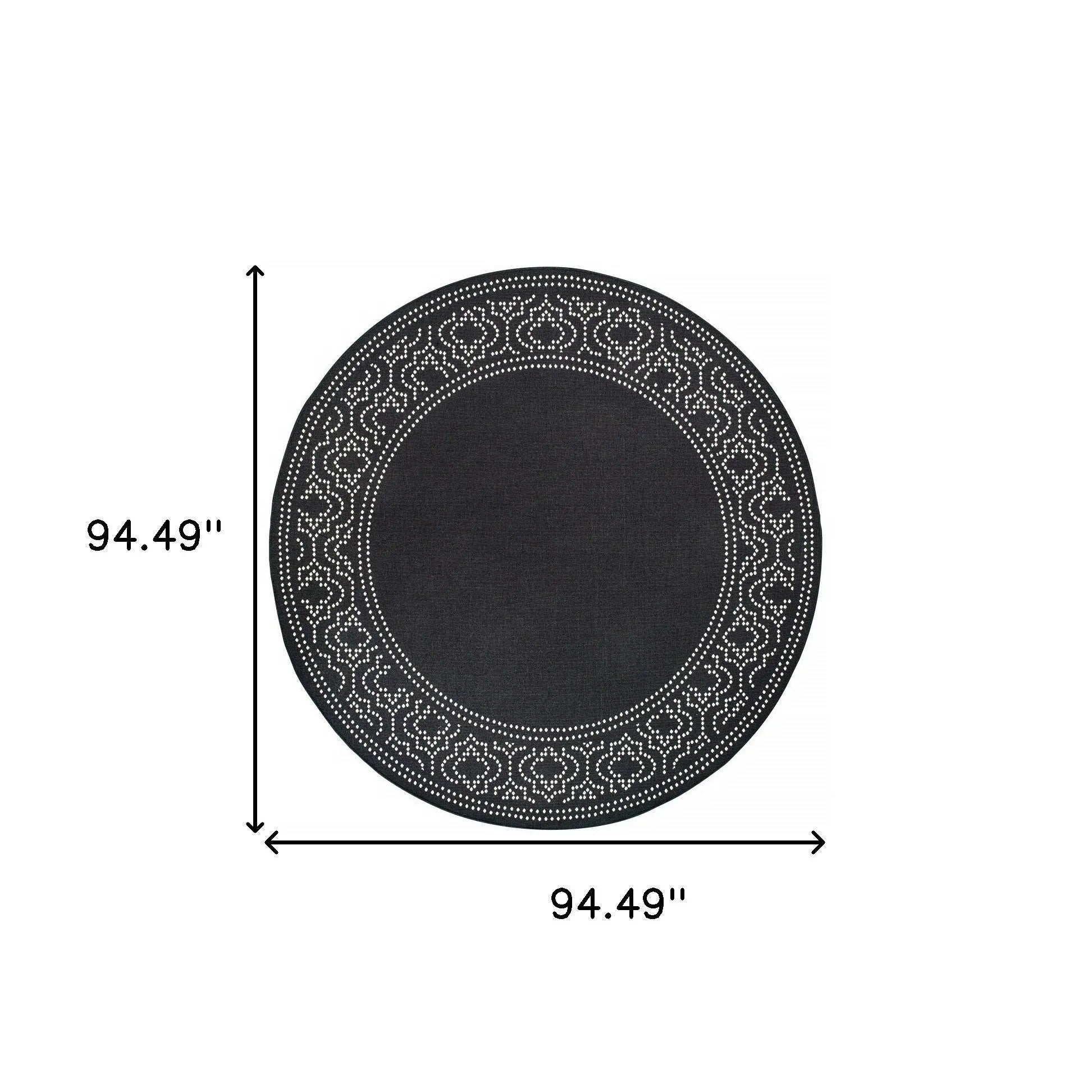 8' X 8' Black and Ivory Round Stain Resistant Indoor Outdoor Area Rug Homeroots Outdoor