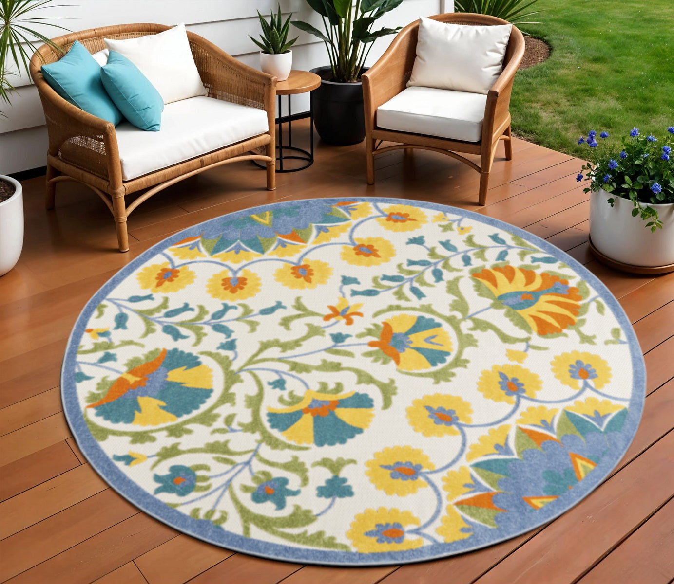 8' X 8' Blue And Yellow Round Indoor Outdoor Area Rug - GreatEagleInc