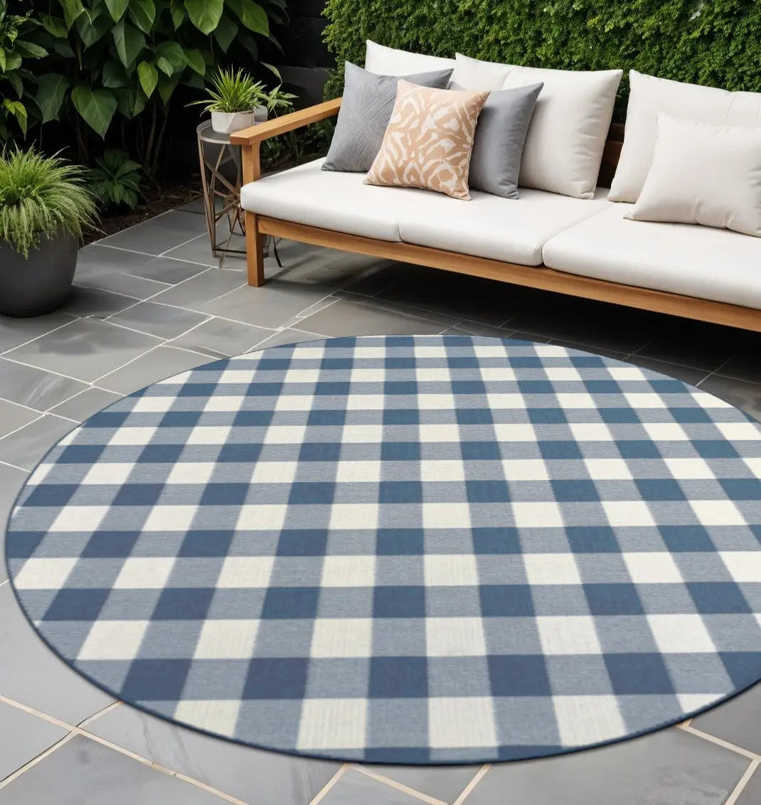8' X 8' Blue and Ivory Round Geometric Stain Resistant Indoor Outdoor Area Rug Homeroots Outdoor