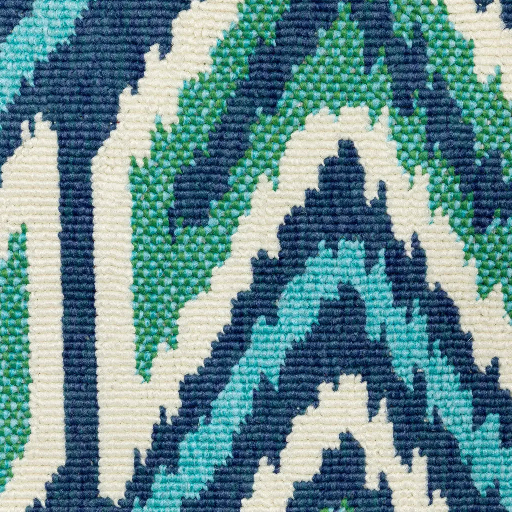 8' X 8' Blue and Ivory Round Geometric Stain Resistant Indoor Outdoor Area Rug Homeroots Outdoor