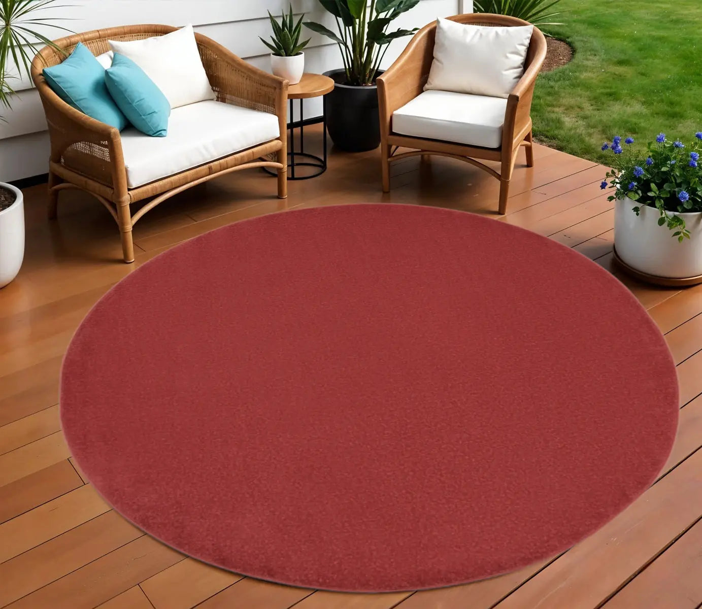 8' X 8' Brick Red Round Indoor Outdoor Area Rug - GreatEagleInc