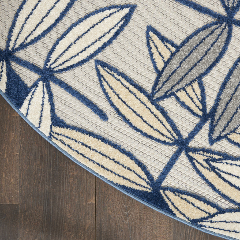 8' X 8' Ivory And Blue Round Indoor Outdoor Area Rug - GreatEagleInc