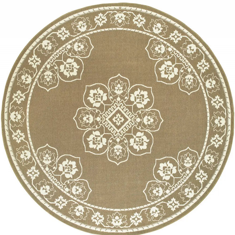 8' X 8' Tan Round Oriental Stain Resistant Indoor Outdoor Area Rug Homeroots Outdoor