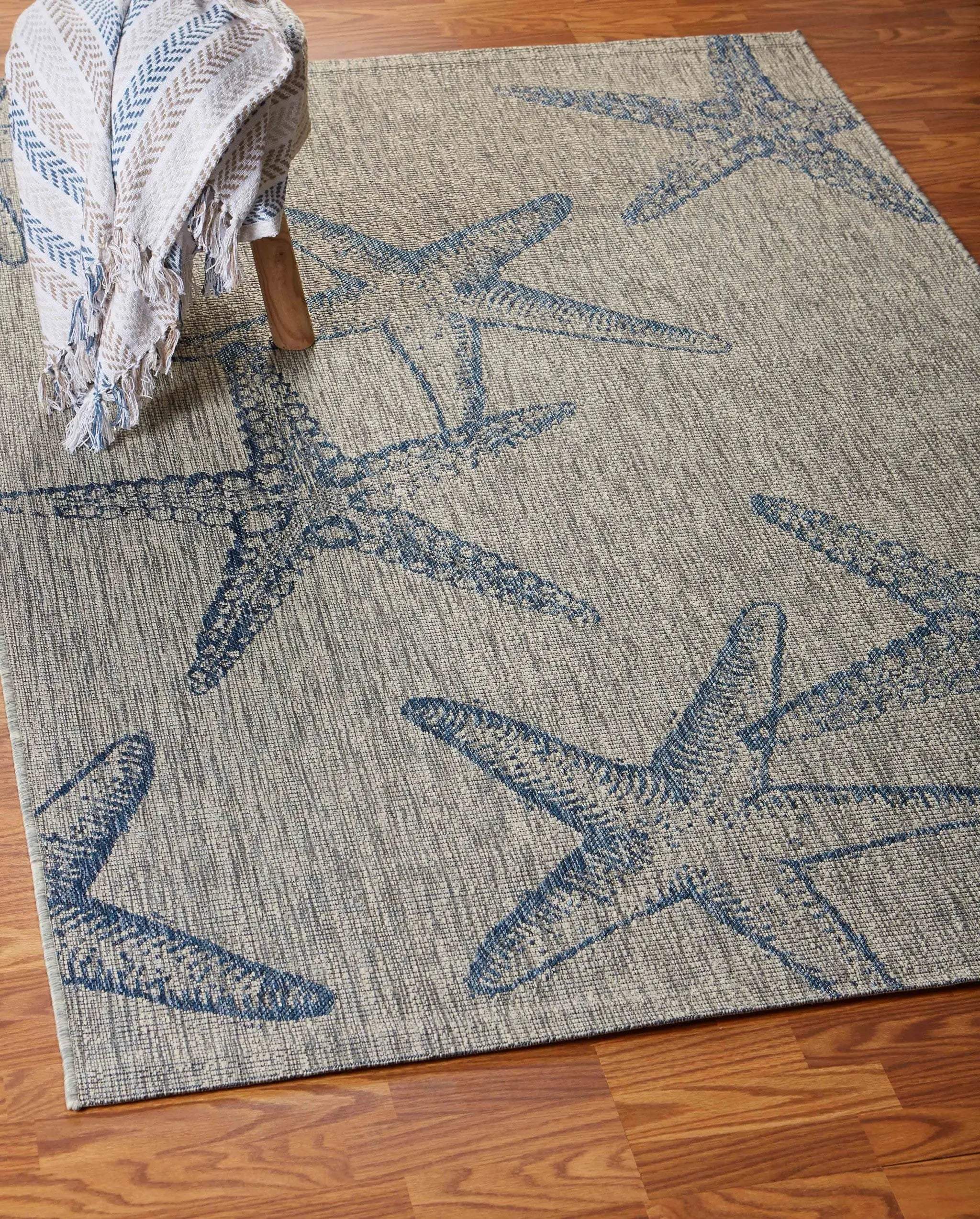 8' X 9' Blue And Gray Starfish Indoor Outdoor Area Rug Homeroots Outdoor