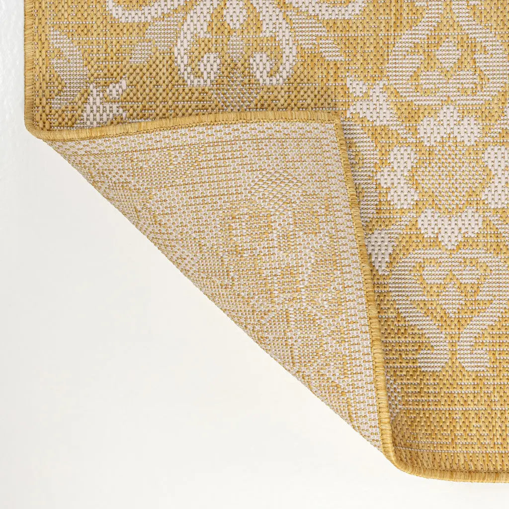 8' Yellow And Cream Floral Indoor Outdoor Runner Rug Homeroots Outdoor