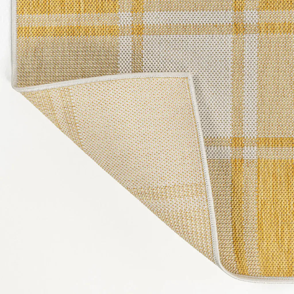 8' Yellow And Cream Gingham Indoor Outdoor Runner Rug Homeroots Outdoor