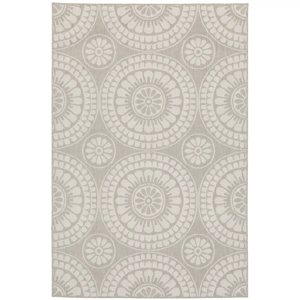 8' x 10' Gray and Ivory Geometric Stain Resistant Indoor Outdoor Area Rug Homeroots Outdoor